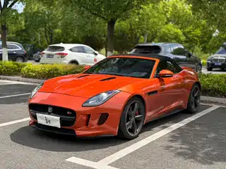 Jaguar F-TYPE 2013