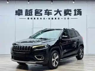Jeep Cherokee 2020