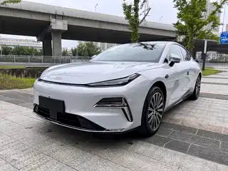 Geely Galaxy Xingyao 8 2025