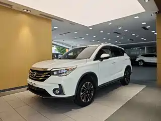 GAC Trumpchi GS4 2015
