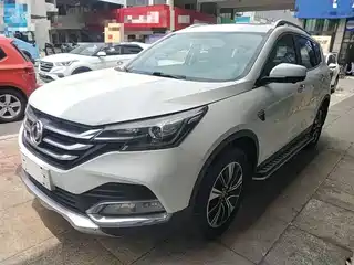Dongfeng Aeolus Fengshen AX7 2017
