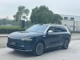 AITO Wenjie M9 2025