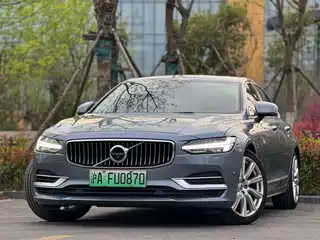 Volvo S90 Plug-in Hybrid 2019