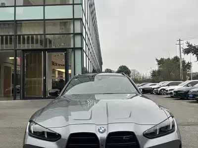 BMW BMW M3 2025