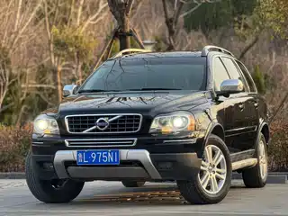 Volvo XC90 2011