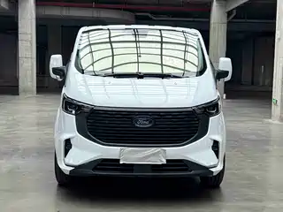 Ford Transit 2023