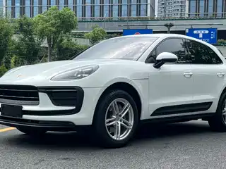 Porsche Macan 2024