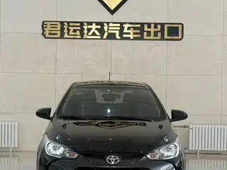 Toyota Yaris L 2022