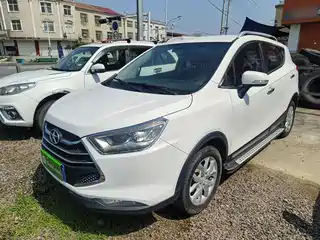 JAC Motors Refine S3 2015