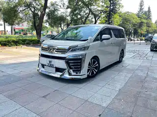 Toyota Vellfire 2021