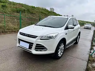 Ford Kuga 2015