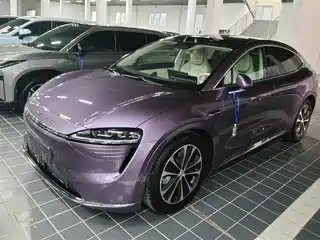 Zhijie Luxeed R7 2024