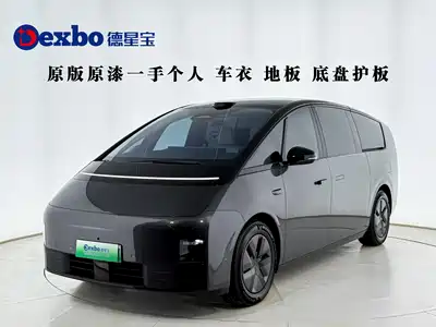 Li Auto MEGA 2025