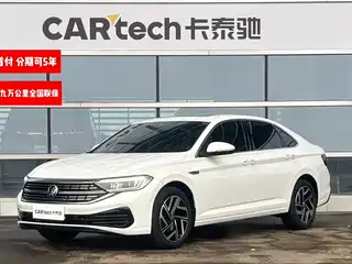 Volkswagen Sagitar 2022