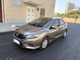 Honda Greiz 2015