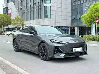 Changan UNI-V 2024
