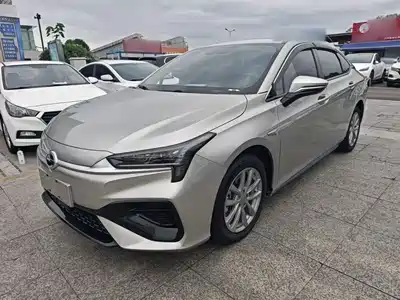 GAC Aion S 2023