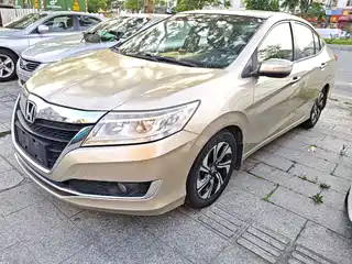 Honda Lingpai 2015