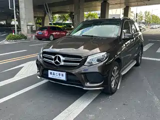 Mercedes-Benz GLE 2016