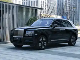 Rolls-Royce Cullinan 2021
