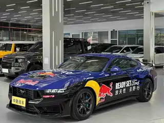 Ford Mustang 2024