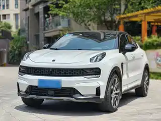 Lynk & Co 05 2022