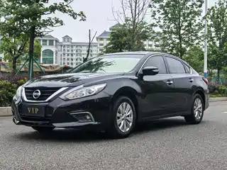Nissan Teana 2019