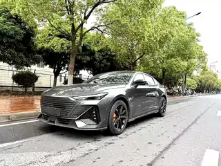 Changan UNI-V 2022