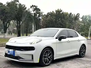 Lynk & Co 03 2020
