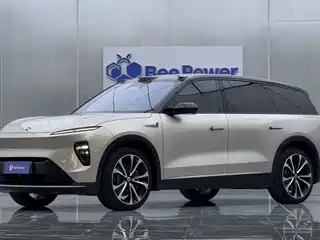 NIO ES8 2023