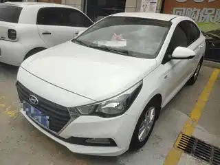 Hyundai Hyundai Verna 2016