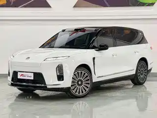 NIO NIO ES8 2025