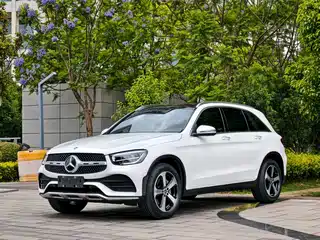 Mercedes-Benz GLC 2023