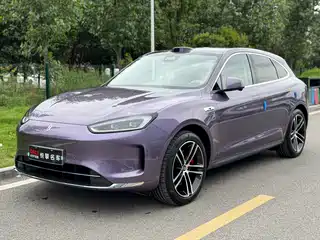 AITO Wenjie M5 2025