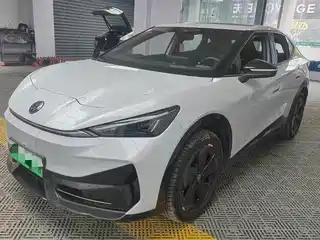 Volkswagen Unique 06 2024