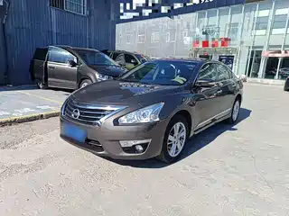 Nissan Teana 2015