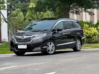Honda Elysion 2017