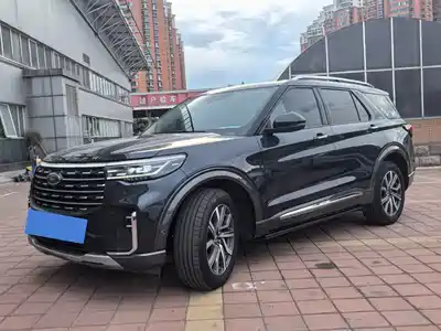 Ford Explorer 2023
