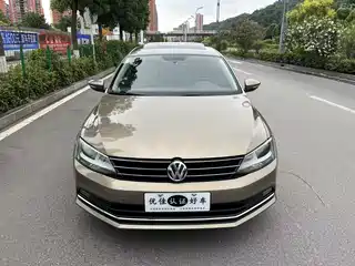 Volkswagen Sagitar 2017