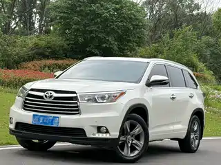 Toyota Highlander 2016