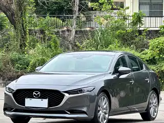 Mazda Mazda3 Axela 2019