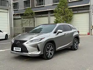 Lexus RX 2021