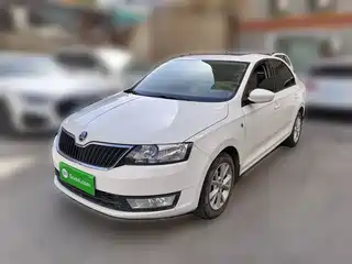 Škoda Rapid 2015