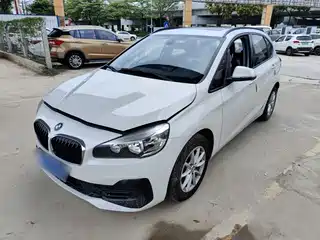 BMW 2 Series Touring 2018