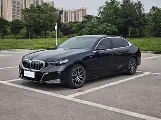BMW i5 2024