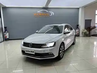 Volkswagen Sagitar 2017