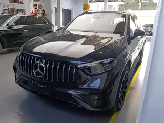 Mercedes-Benz GLC 2023