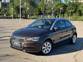 Audi Audi A1 2010