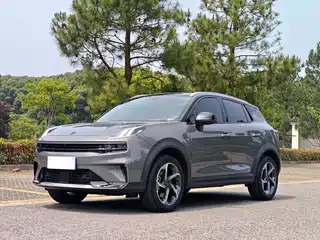 Lynk & Co 06 2022