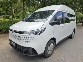 SAIC Maxus Xintu V70 2024